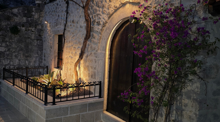 A POSTCARD FROM THE SOUTH OF REPUBLIKA SRPSKA: ANĐELKA’S GATE SHINES IN A NEW LIGHT